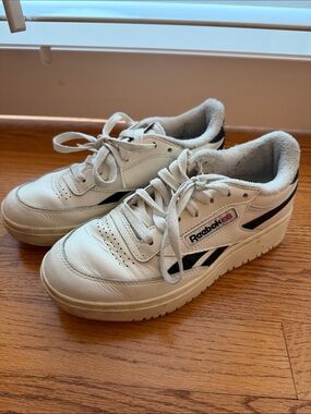 Reebok classic sneaker